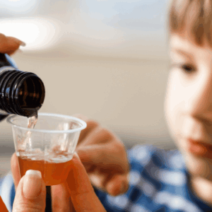 Recomendaciones para evitar errores en dosis de medicamentos pediátricos